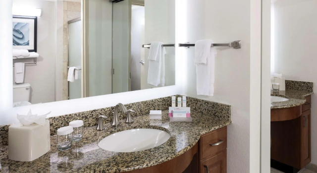 Двухместный люкс c 1 комнатой Homewood Suites by Hilton Phoenix North-Happy Valley
