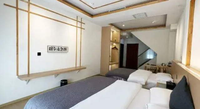 Семейный люкс Дуплекс Light Fish Wisdom Hotel