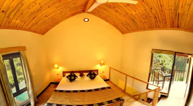 Люкс Дуплекс The Den Corbett Resort