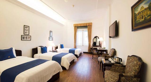 Трёхместный номер Standard Hoa Binh Hotel