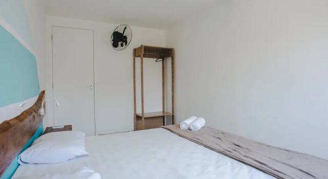 Longboard Paradise Suites