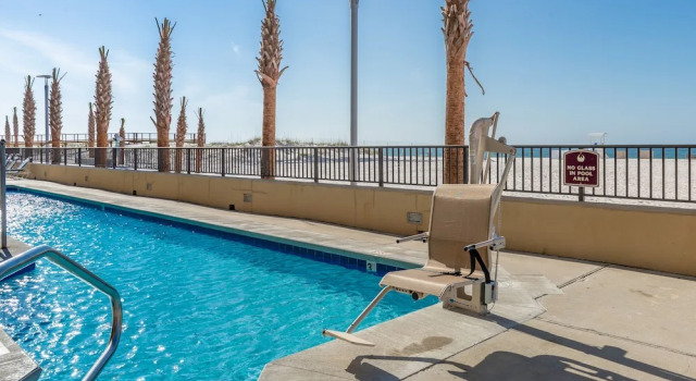 Люкс Phoenix All Suites Hotel