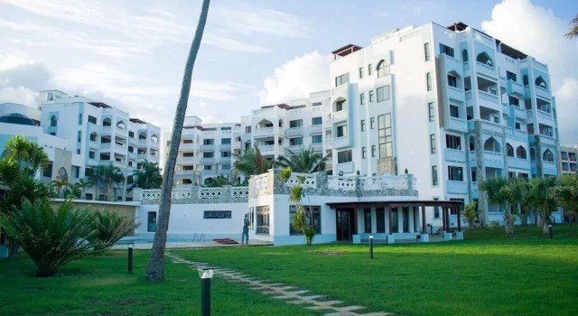 Royal Shaza Suites, Rezerwuj Ośrodek wypoczynkowy Hotele w Coast Region ze śniadaniem, Śniadanie