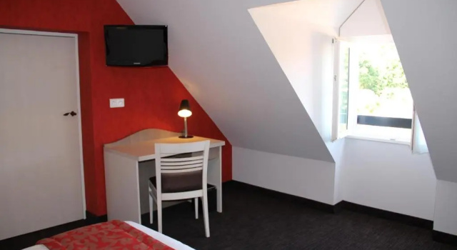 Двухместный номер Comfort Domaine Le Martinet, The Originals Relais