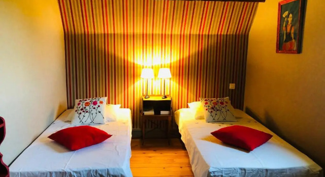 Le Donjon d'Anthon, Prenota Hotel Anthon Ain