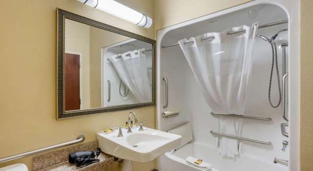 Двухместный номер Standard Best Western Plus Springfield Airport Inn