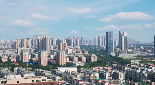 Четырёхместный семейный номер Standard Sheraton Shantou Hotel
