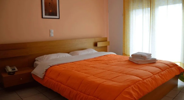 Номер Standard Saron Hotel