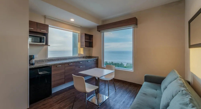 Четырёхместный номер Superior с видом на море La Venta Inn Ciudad del Carmen