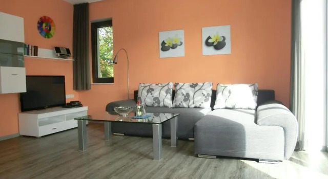 Kleeblatthaus Putbus Rügen, Book Hotel Lauterbach Rügen