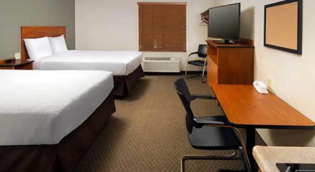 Четырёхместный номер Standard Woodspring Suites Atlanta Stockbridge
