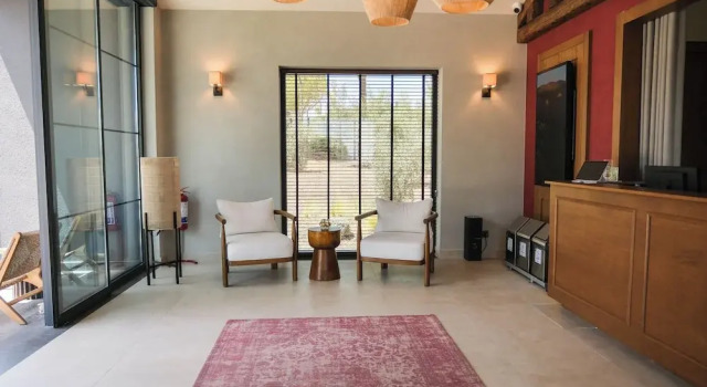 Les Bungalows, Rezervați Bed and Breakfast Torbali Regiunea mării Egee