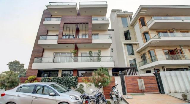 M2M Residency by Treebo Hotels, Varaa Hotelli Hotellit Haryana pysäköinnillä, Pysäköinti