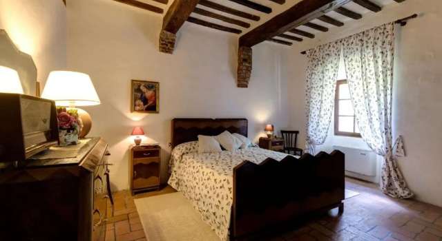 Casa di Nonna Nuccia, Book Hotel Hoteller i Fabriano med parkering, Parkering