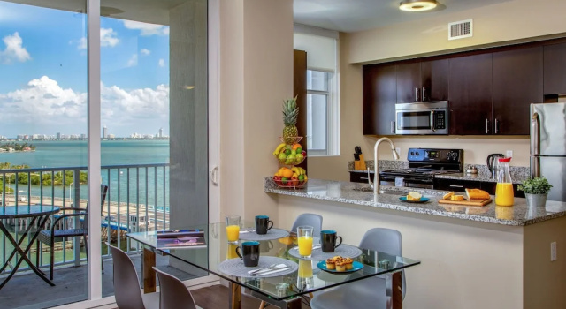 Апартаменты Executive с 2 комнатами с видом на залив Shorecrest Miami Bay