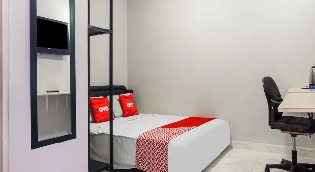Collection O 91131 New V1 Hotel Near Stasiun Mangga Besar, Prenota Hotel Taman Sari 