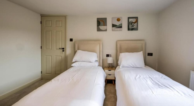 Stylish 2BR Apartment in Leicester Square