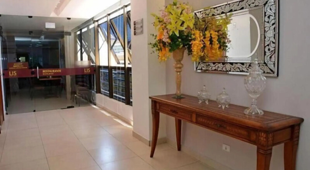 Lis Hotel