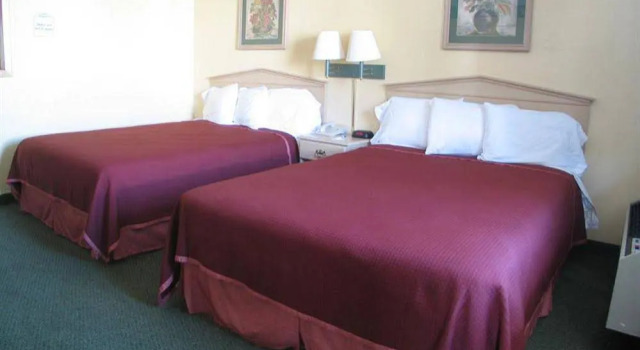 Howard Johnson Express Inn Hot Springs