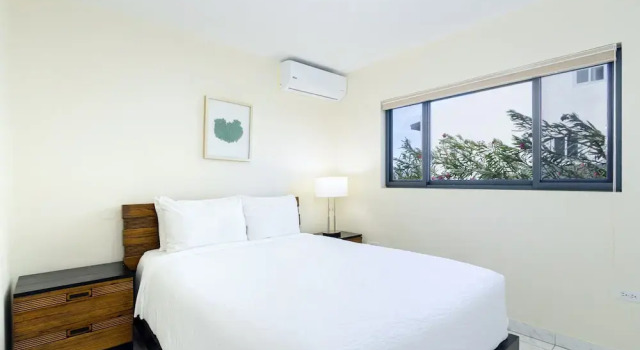 Koyari 36-f, Varaa Hotelli Hotellit Palm Beach. pysäköinnillä, Pysäköinti