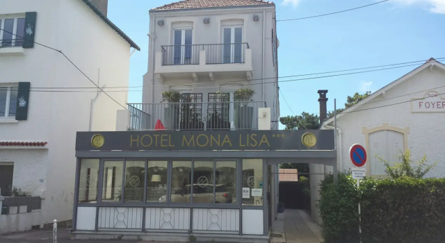 Hotel Mona Lisa, Забронировать Отель Отели в центре Ла-Боль с завтраком, отели в центре Ла-Боль с завтраком