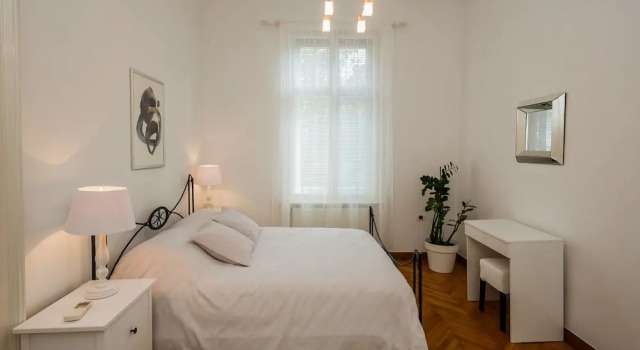Best Luxury apt in Zagreb for 16 ppl, Prenota Appartamento Hotel a Zagabria con parcheggio, vicino a Zagreb Funicular, Parcheggio