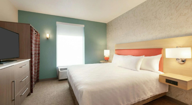 Двухместный люкс Home2 Suites By Hilton Orlando South Park - Near Epic Universe