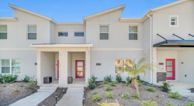Amazing Story Lake Town Home With Pool 4 Bedroom Townhouse by RedAwning, Rezerwuj Dom wakacyjny Kissimmee Kissimmee