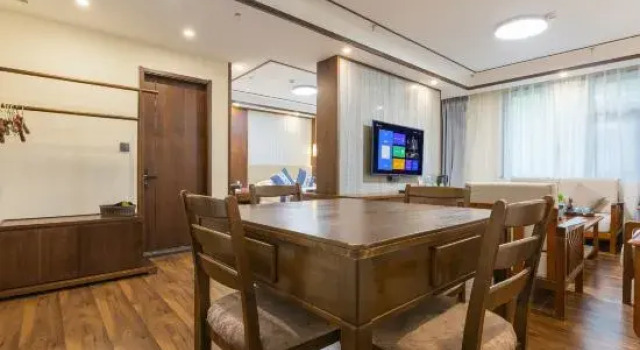Люкс Deluxe Xiyuan Bieyuan Resort (Malinghe Canyon Scenic Area)