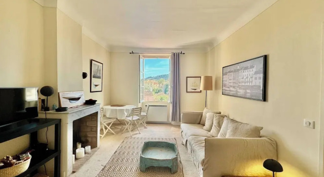 Charming Appt- Ac-1br-4p - Port of St-tropez, Забронировать Апартаменты/квартира Апартаменты Сен-Тропе, рядом с Chapelle Ste-Anne, Апартаменты/квартира