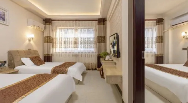 Люкс Deluxe Linfeng Xiaoqi Inn