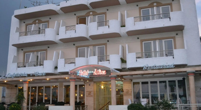 Astron Hotel