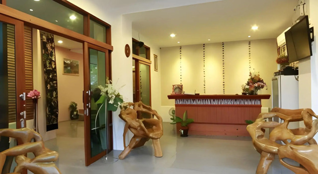 Baanmalai Hotel Chiangrai, Забронировать Отель Отели Чианграй с парковкой, рядом с Old Bus Station, Парковка