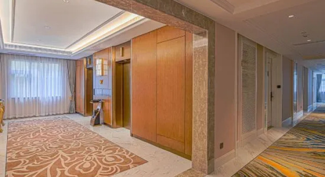 Vienna International Hotel (Shenzhen North Railway Station Yuanfen Subway Station), Rezerwuj Hotel Hotele w Shenzhen z parkingiem, Parking