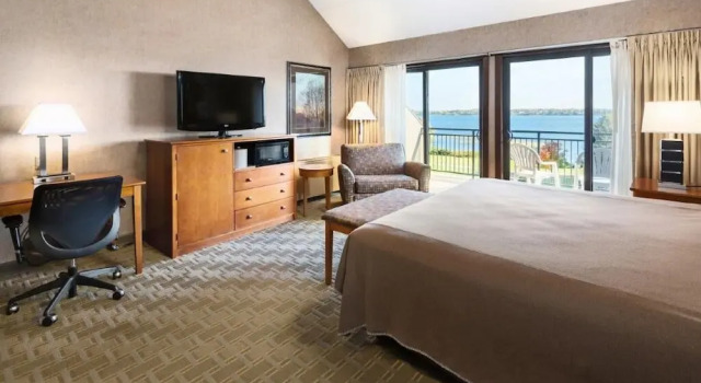 Двухместный номер Deluxe Arrowwood Resort Hotel and Conference Center, Alexandria