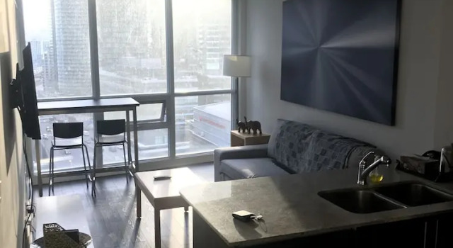 The Pinnacle Boutique Suites, Забронировать Бутик-отель Бутик-отели Торонто, рядом с Галерея искусств Онтарио, Бутик-отель