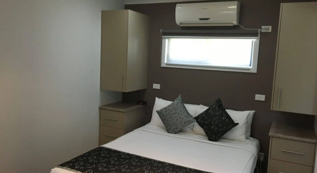 Airport Tourist Village Melbourne, Book Hotel Hoteller i Melbourne med pool, Swimmingpool