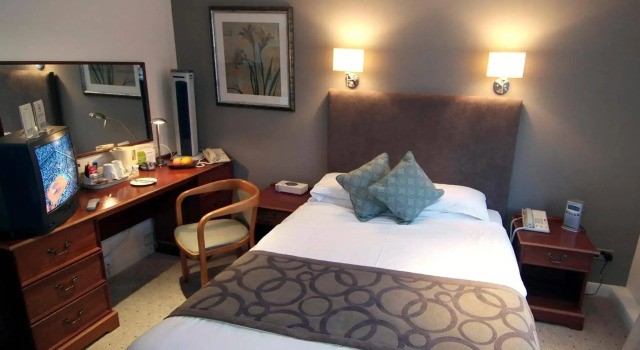 Wainstones Hotel, Забронировать Отель Отели Англии 3 звезды, 3*