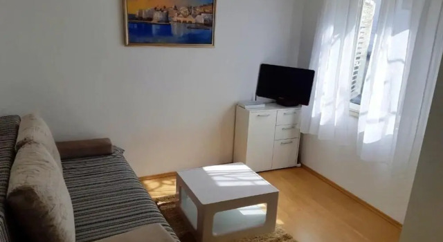 Apartments Pero, Забронировать Апартаменты/квартира Отели Дубровника с парковкой, рядом с Пляж Мандрач, Парковка