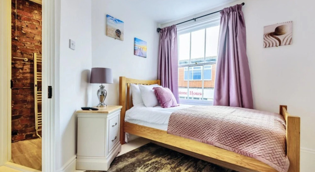 Character Refurbished Cottage - Ramsgate, Varaa Lomakoti Ramsgate Kent