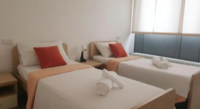 Apparthotel CASA IDEALE LECCO, Prenota Appartamento Hotel a Como con parcheggio, Parcheggio