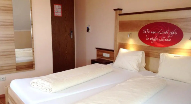 Revita Hotel Kocher, Book Hotel  