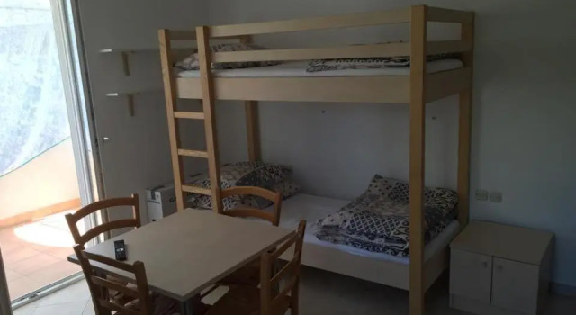 Studio Apartment Barbat 38a, Prenota Appartamento Hotel a Isole Quarnerine con parcheggio, Parcheggio