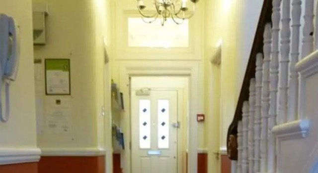 Seafield House, Забронировать Гостевой дом Хов 