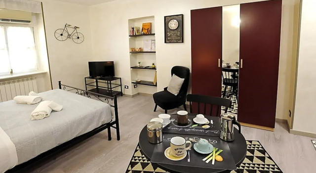 Апартаменты Cozy Studio in the City Center by Wonderful Italy