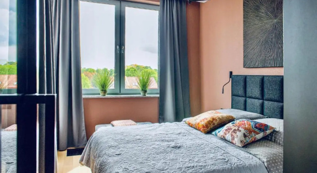 Apartament Manhattan, Varaa Huoneisto Hotellit Pommeri pysäköinnillä, Pysäköinti