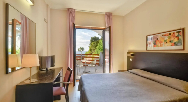 Hotel Mareluna