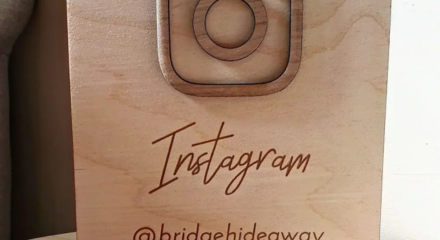 Коттедж Deluxe Bridge Hideaway