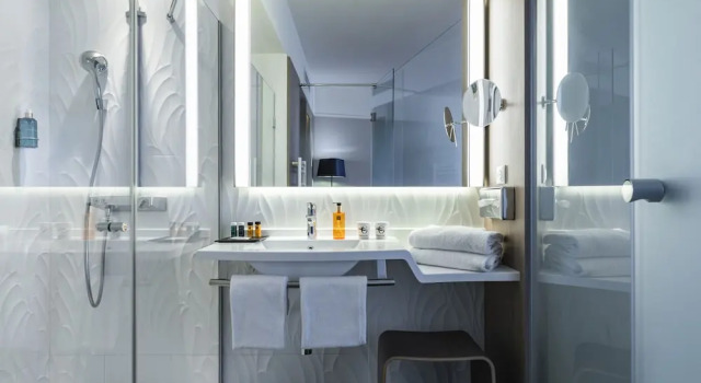 Номер Deluxe Hôtel Oceania Le Métropole