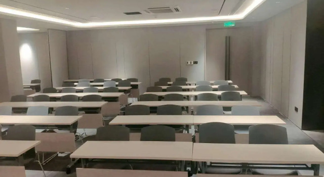Ji Hotel Zhengzhou High-tech Zone Lianhua Street, Rezervovat Hotel Čeng-čou Henan